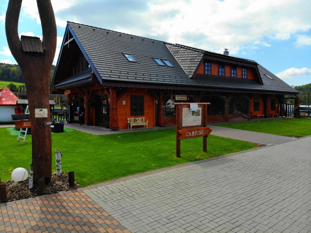 Ubytovanie Koliba Pacho - Zrub Katka Пр'євідза Екстер'єр фото